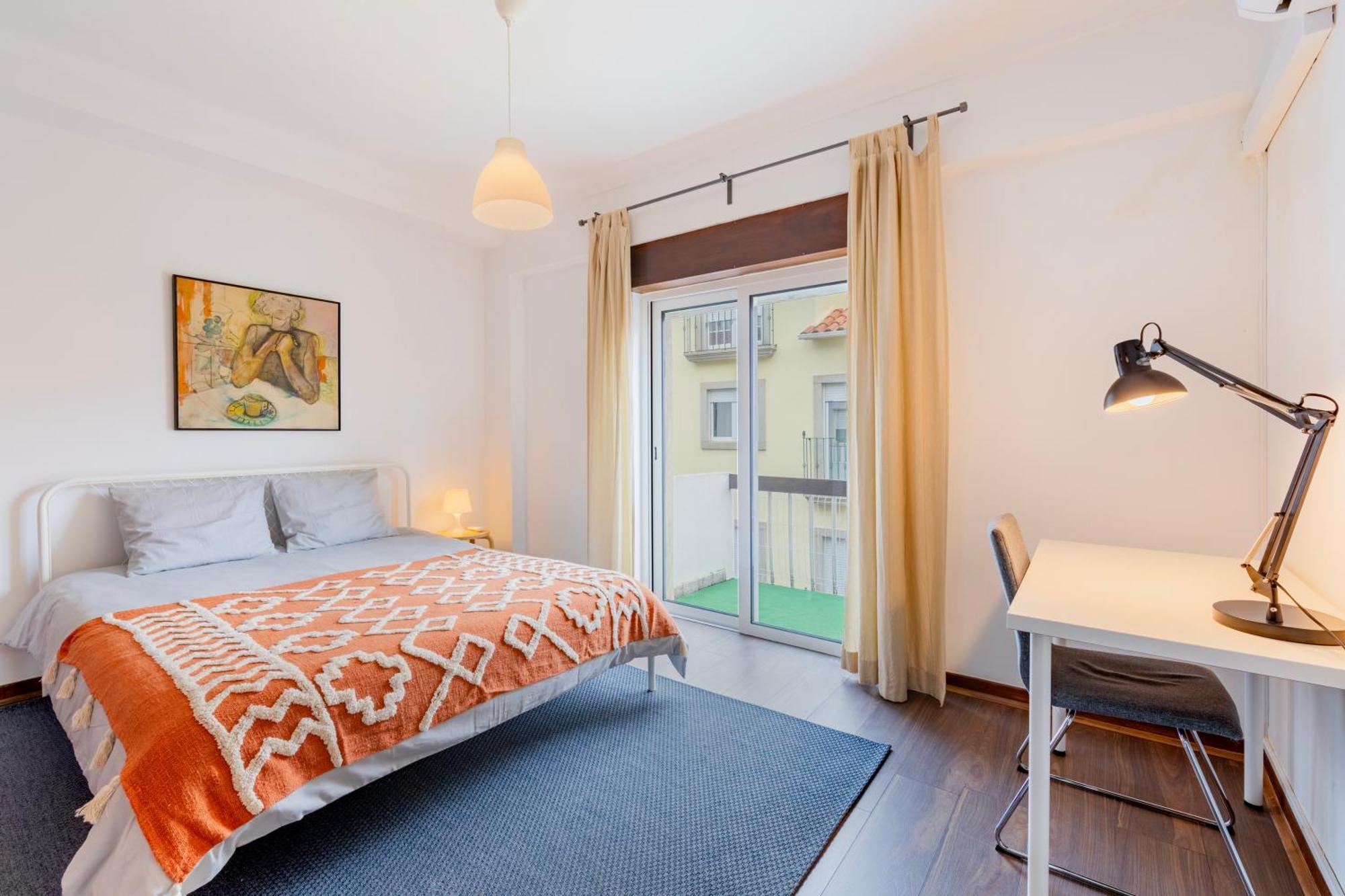 Cosy Remodeled Apartment In The City Center Fundão Eksteriør billede