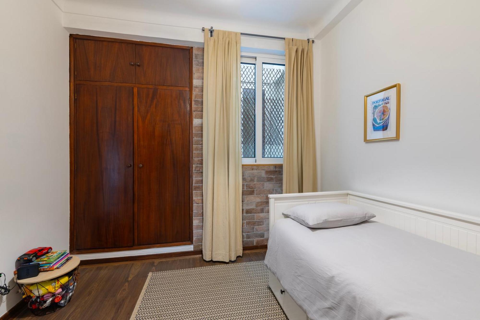 Cosy Remodeled Apartment In The City Center Fundão Eksteriør billede